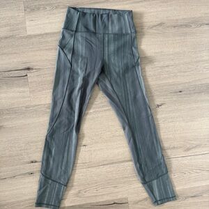 Lululemon Wunder Train High-Rise Tight with Pockets Size 4